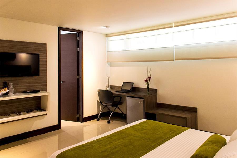 Hotel Loyds 3*